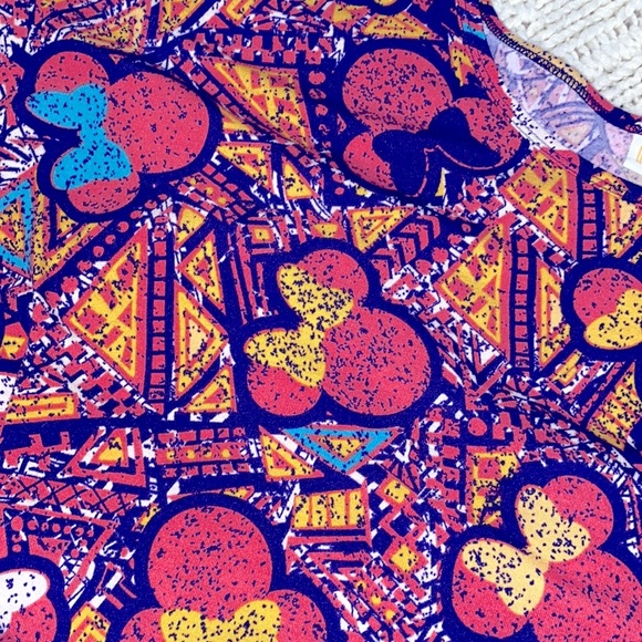 Lularoe Disney Irma top size xsmall - Picture 6 of 8